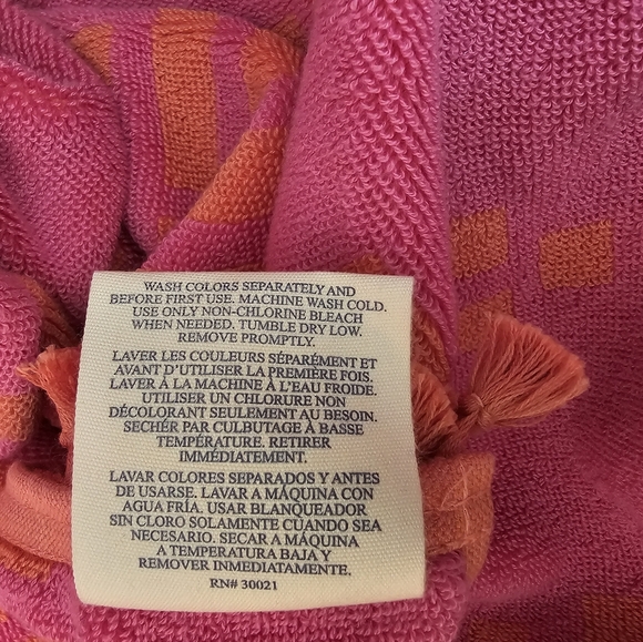 *John Robshaw Beach Towel - Picture 7 of 13